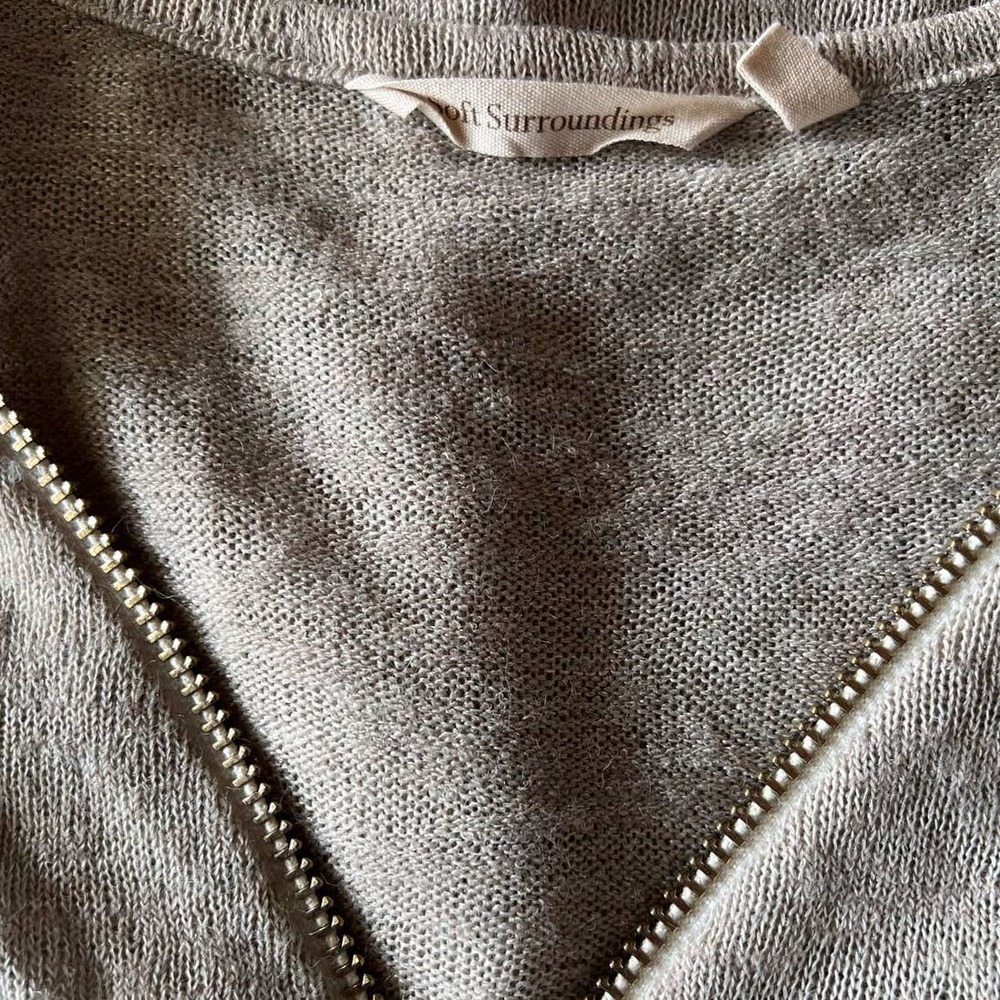 Soft Surroundings Tan Valentina Zip Sweatshirt Size Small - Picture 3 of 7